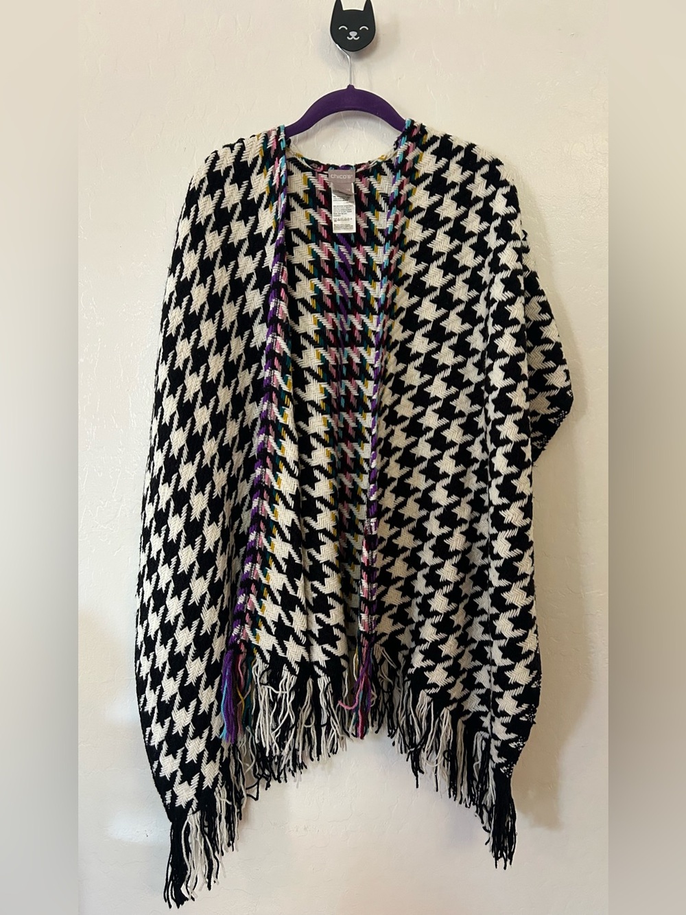 Chico’s OS knitted poncho